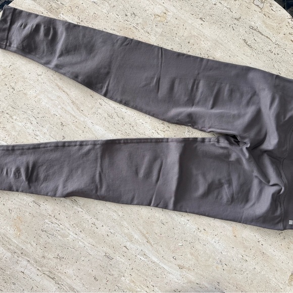 Dfyne impact legging size small - truffle - Picture 9 of 9